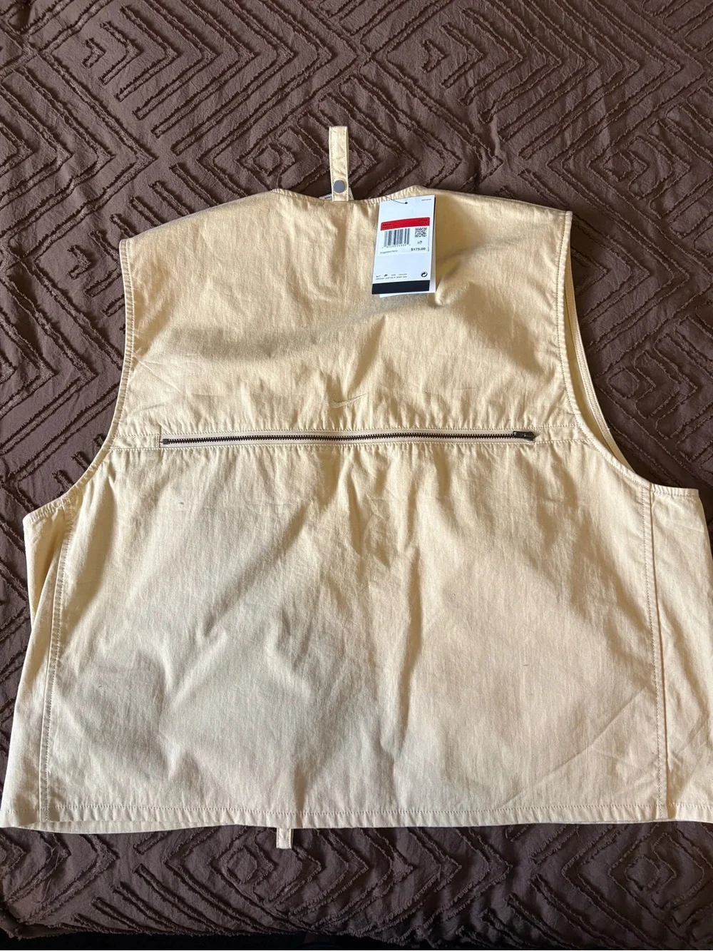 Nike Men’s Light Cream Tan Utility Cargo Vest